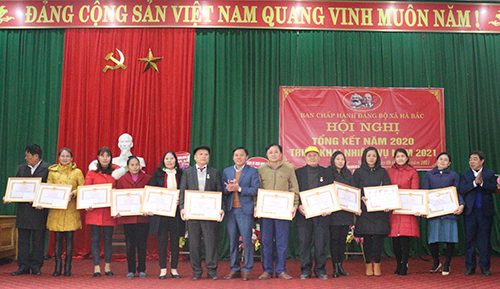 https://hatrung.thanhhoa.gov.vn/portal/Photos/2021-01/233aeccb254dbd5dIMG_3051.JPG