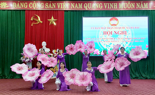 https://hatrung.thanhhoa.gov.vn/portal/Photos/2023-06/593d1b28b025627dz4431402883776_5ae7fbadac77d5886e14213b2e8e30f4.jpg